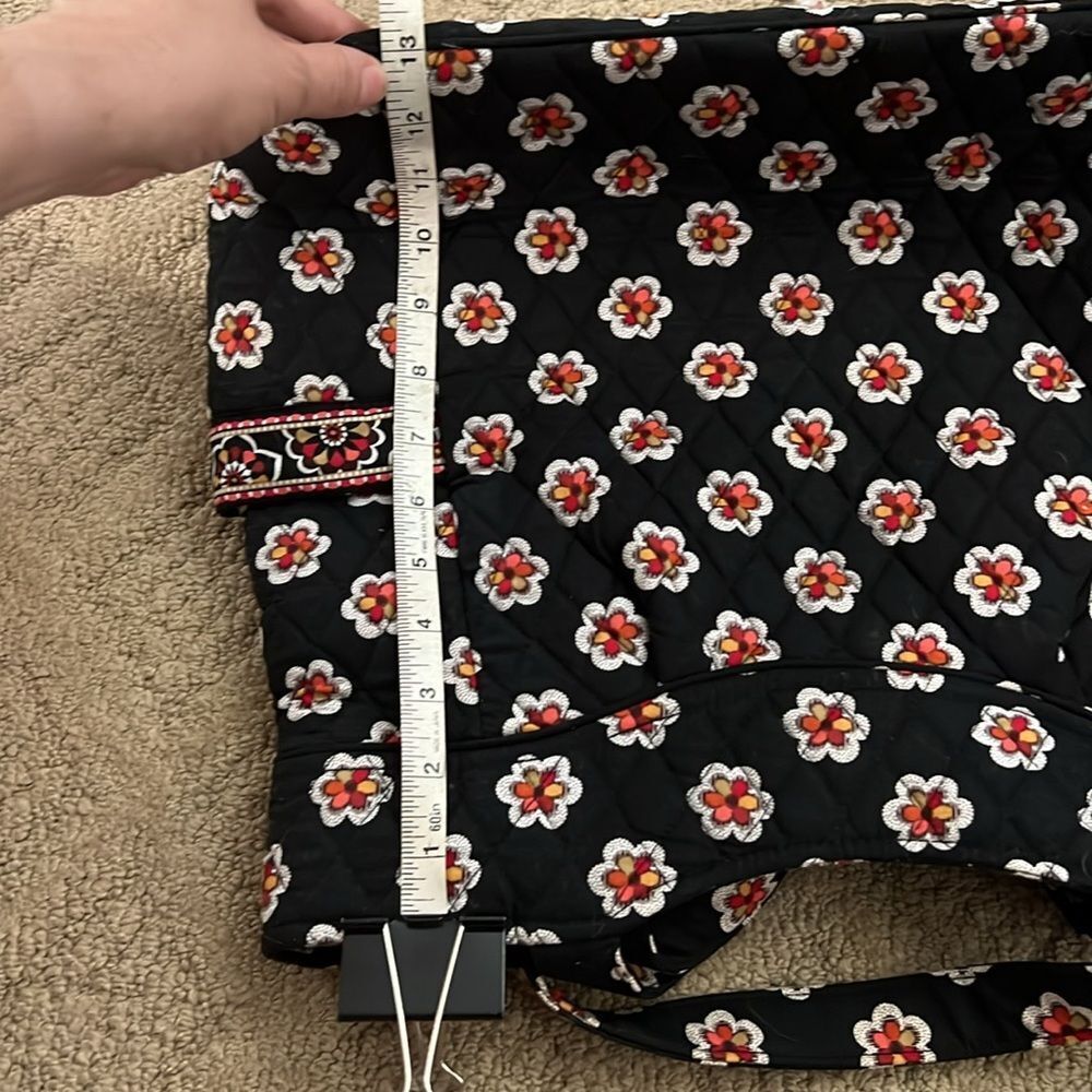Vera Bradley Pirouette shoulder bag Black Floral in EUC - Picture 7 of 13
